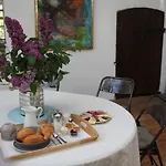 Bed & Breakfast Art-be-and-b -studios 3*