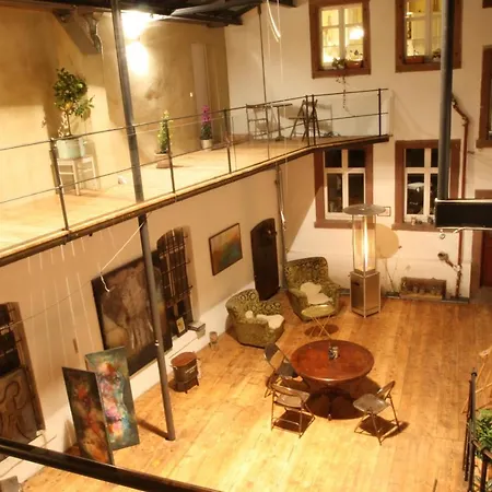 Art-be-and-b -studios Bed & Breakfast Riegel