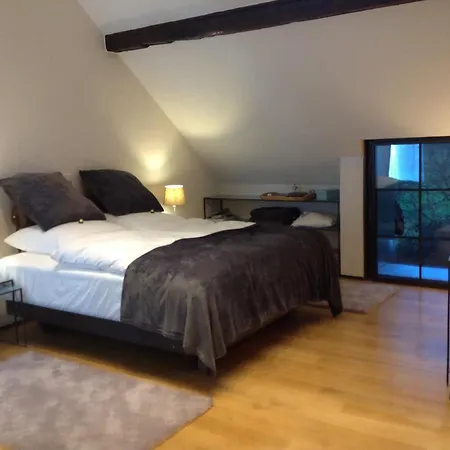 Bed & Breakfast Art-be-and-b -studios 3*