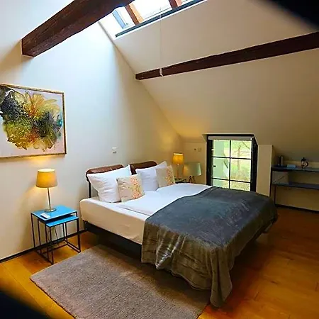 Art-be-and-b -studios 3*