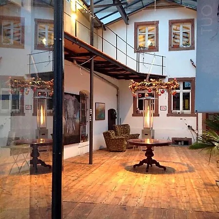 Art-be-and-b -studios Bed & Breakfast Riegel