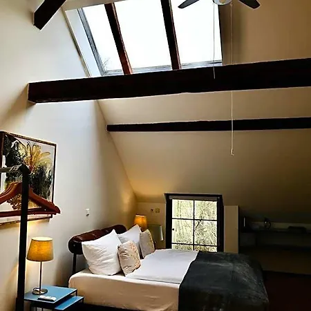 Art-be-and-b -studios Bed & Breakfast Riegel