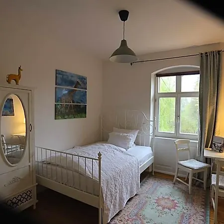 Art-be-and-b -studios Bed & Breakfast 3*
