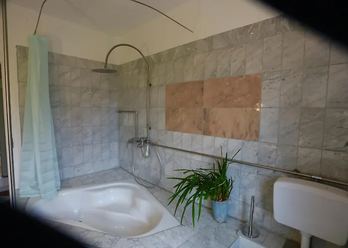 Bed & Breakfast Art-be-and-b -studios