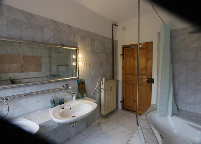 Art-be-and-b -studios Bed & Breakfast