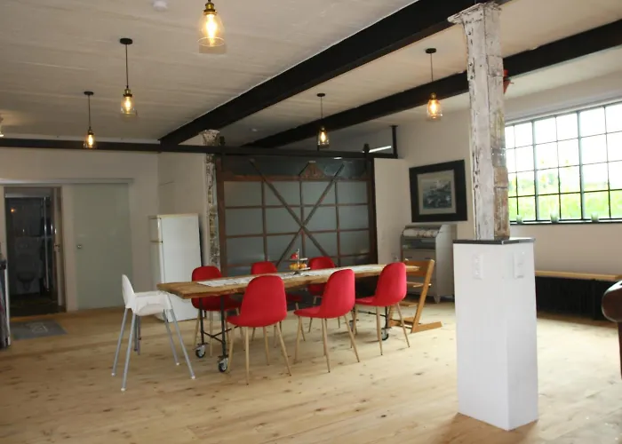 Art-be-and-b -studios Bed & Breakfast 3*